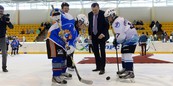 Александр Дрозденко открыл хоккейный турнир