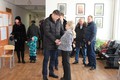 Сенатор Дмитрий Василенко пришел на выборы со старшим сыном