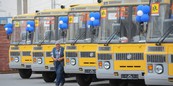 Школы Ленинградской области получили 39 новых автобусов