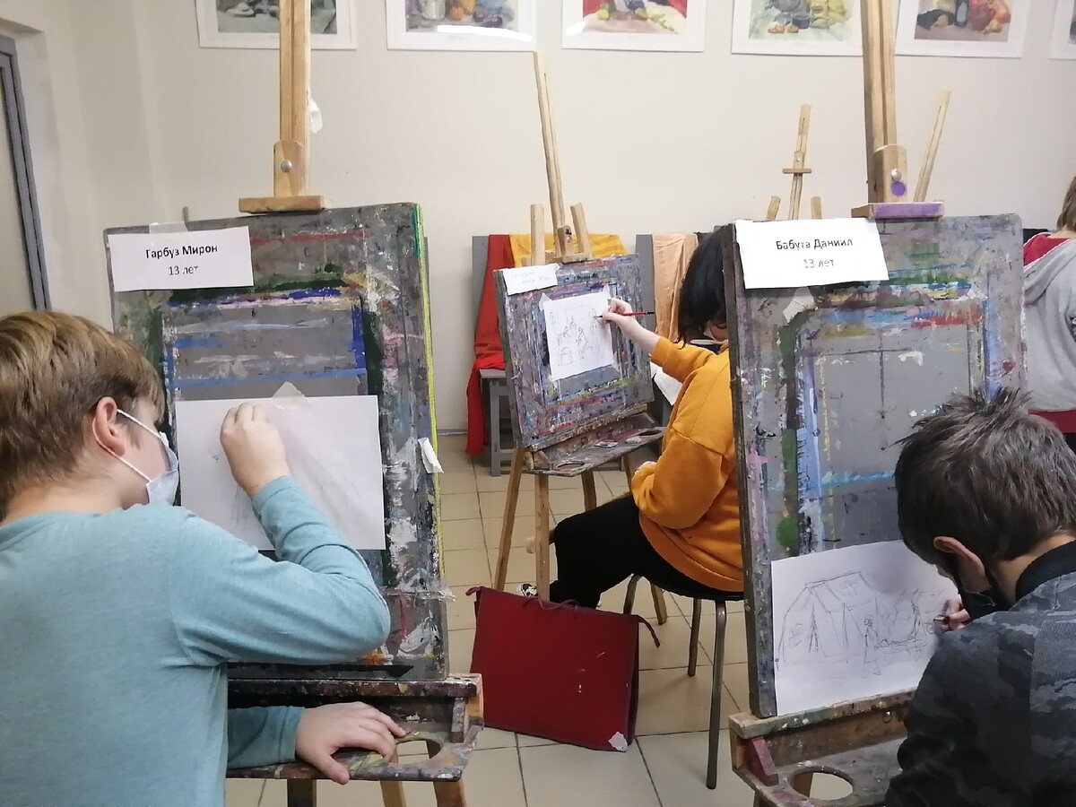 В Шлиссельбурге прошел областной конкурс юных художников