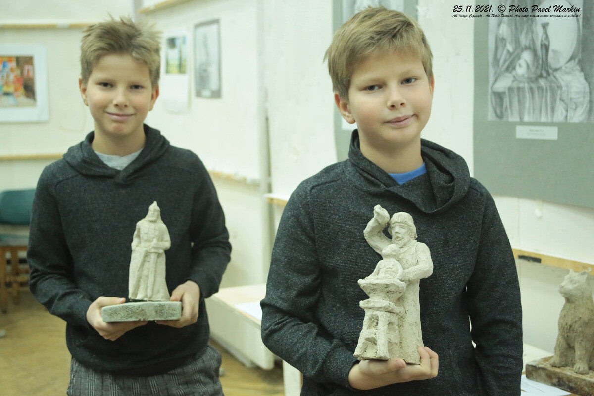 Юные скульпторы из Мги отличились на региональном конкурсе 