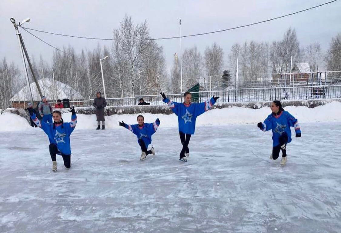 В Ленинградской области дан старт муниципальным турнирам по дворовому хоккею и хоккею в валенках