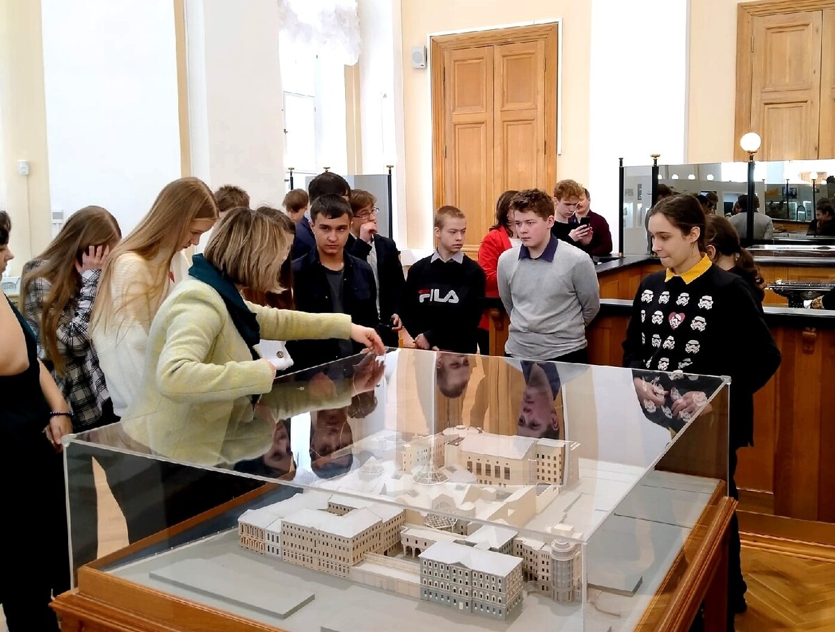 Школьники Отрадного посетили музей Банка России 