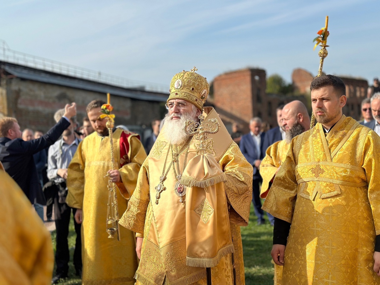 Крестный ход прошёл по Неве от крепости Орешек до Петербурга ⁣