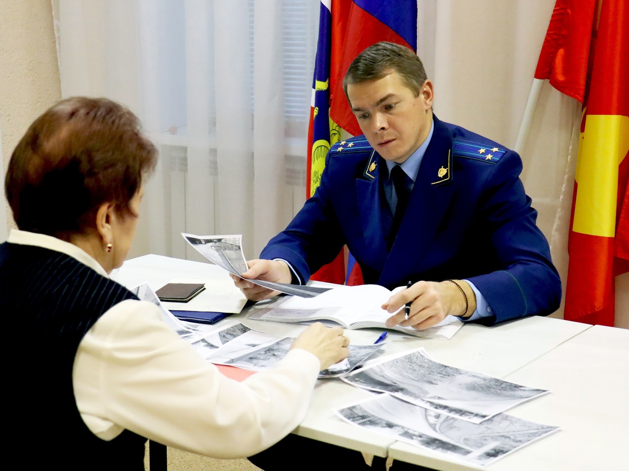 Главный прокурор района провёл личный приём граждан во Мге 