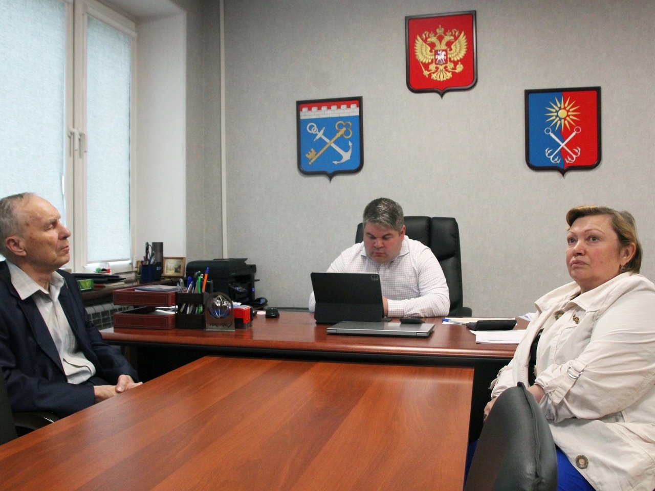 Депутаты областного ЗакСа поддержали инициативу отрадненцев Депутаты областного ЗакСа поддержали инициативу отрадненцев