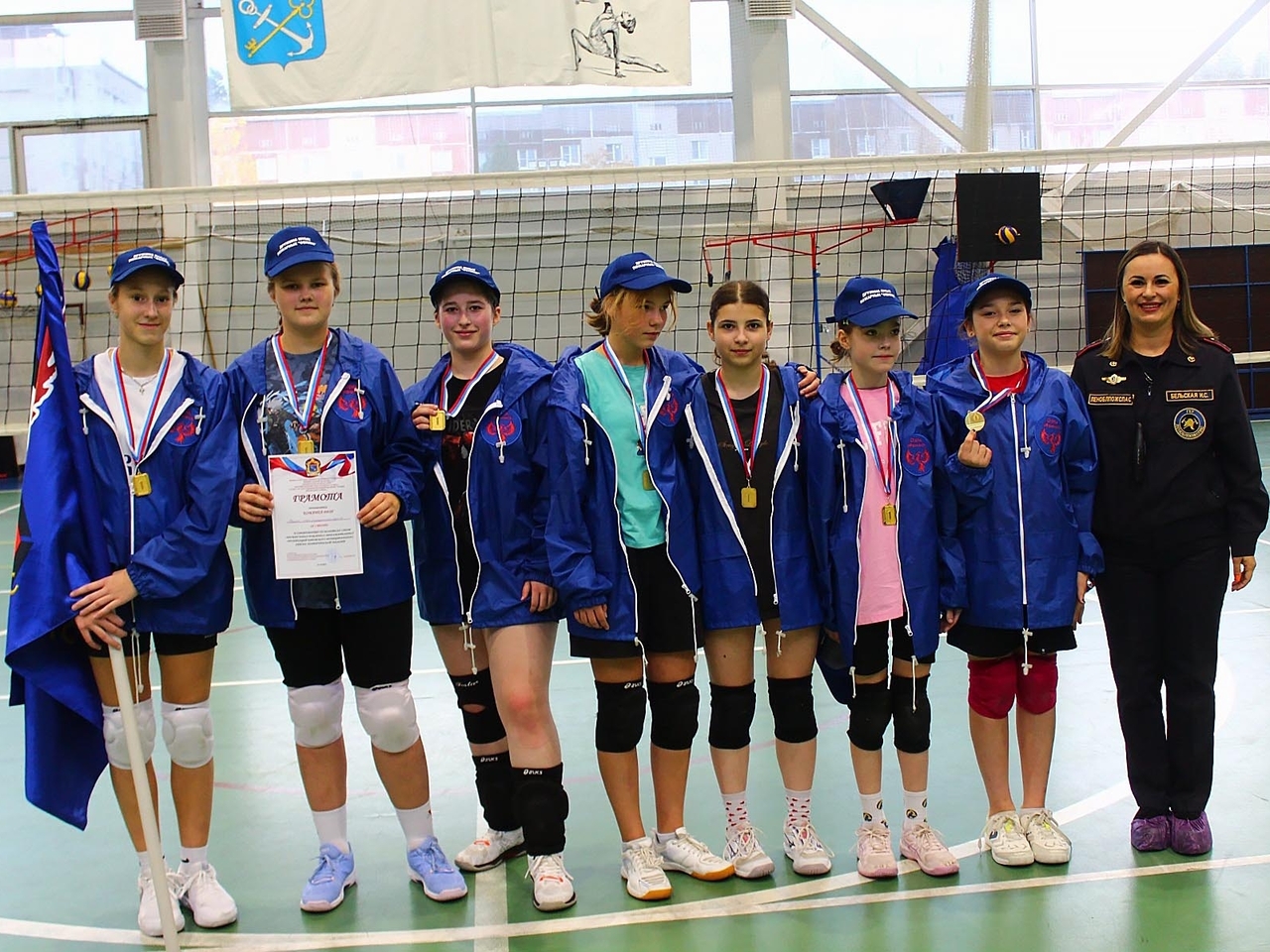 Юные пожарные поборолись за звание лучшей волейбольной команды района