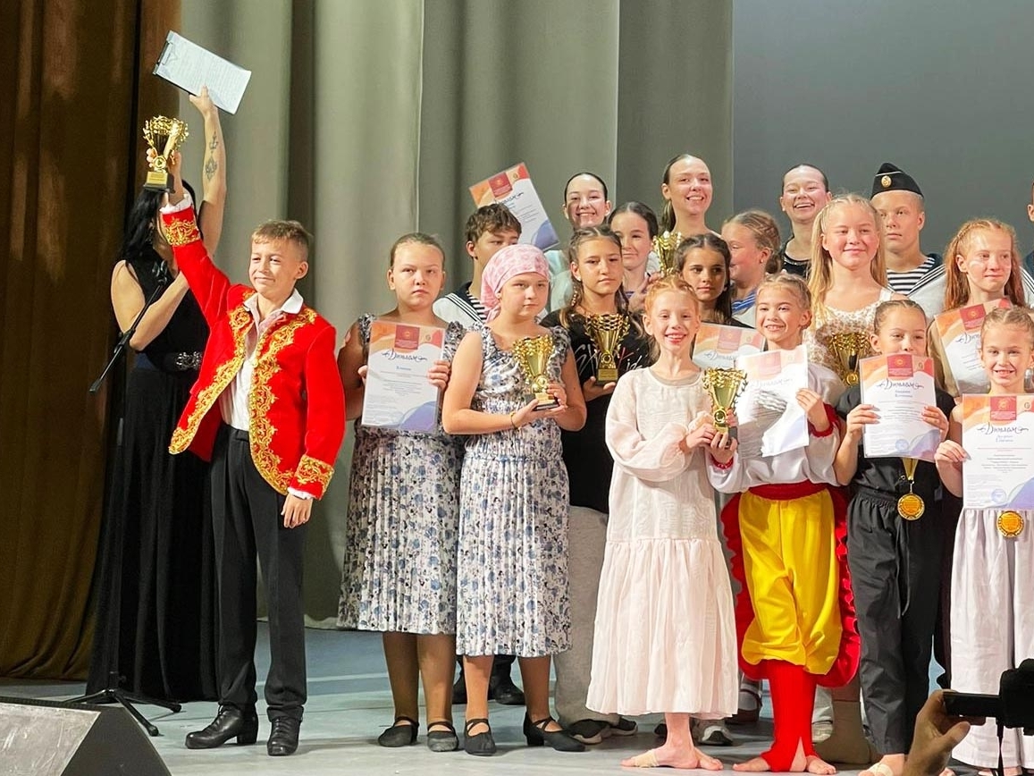 Две высшие награды привезли шлиссельбургские коллективы с хореографического фестиваля «Точка отсчёта» 