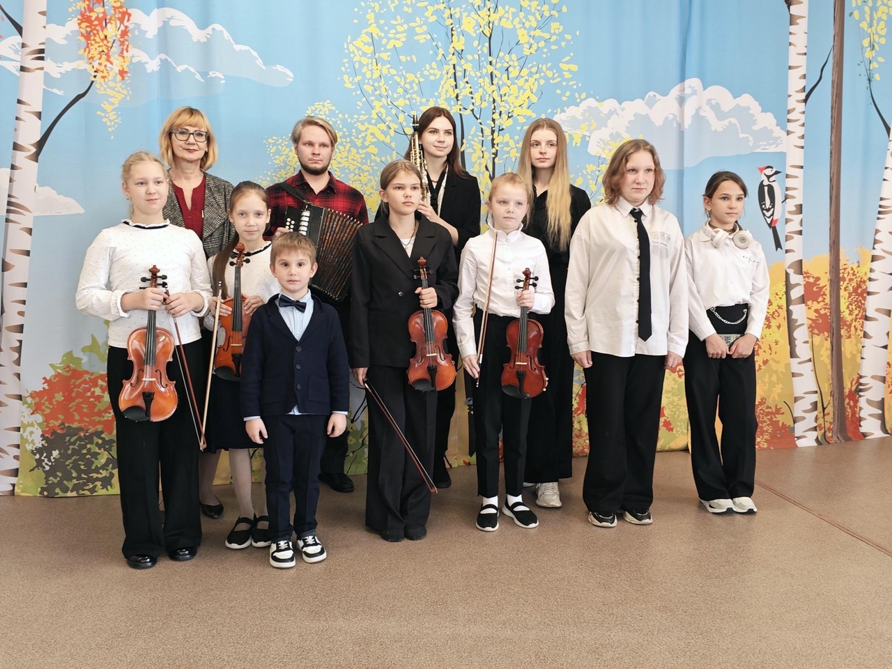 Юные музыканты подарили дошкольникам «Краски музыки» 