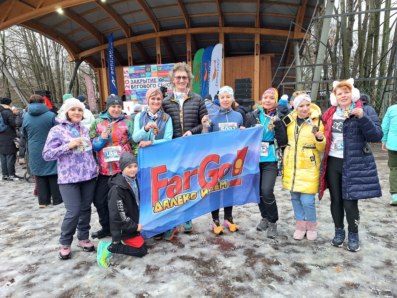 «Далеко идём»: кировчане успешно выступили на закрытии бегового сезона в Санкт-Петербурге 