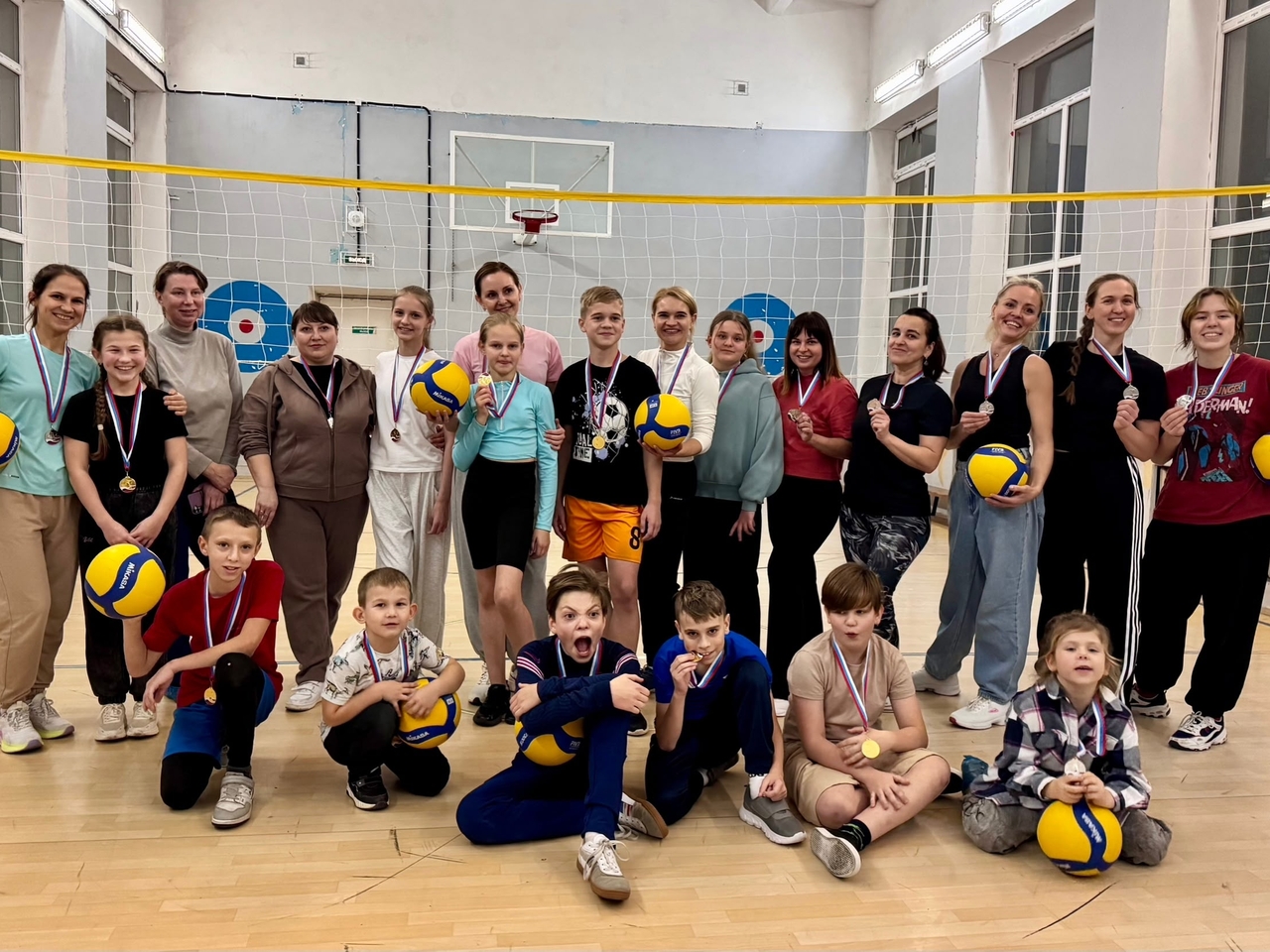 Спортивный подарок ко Дню матери 