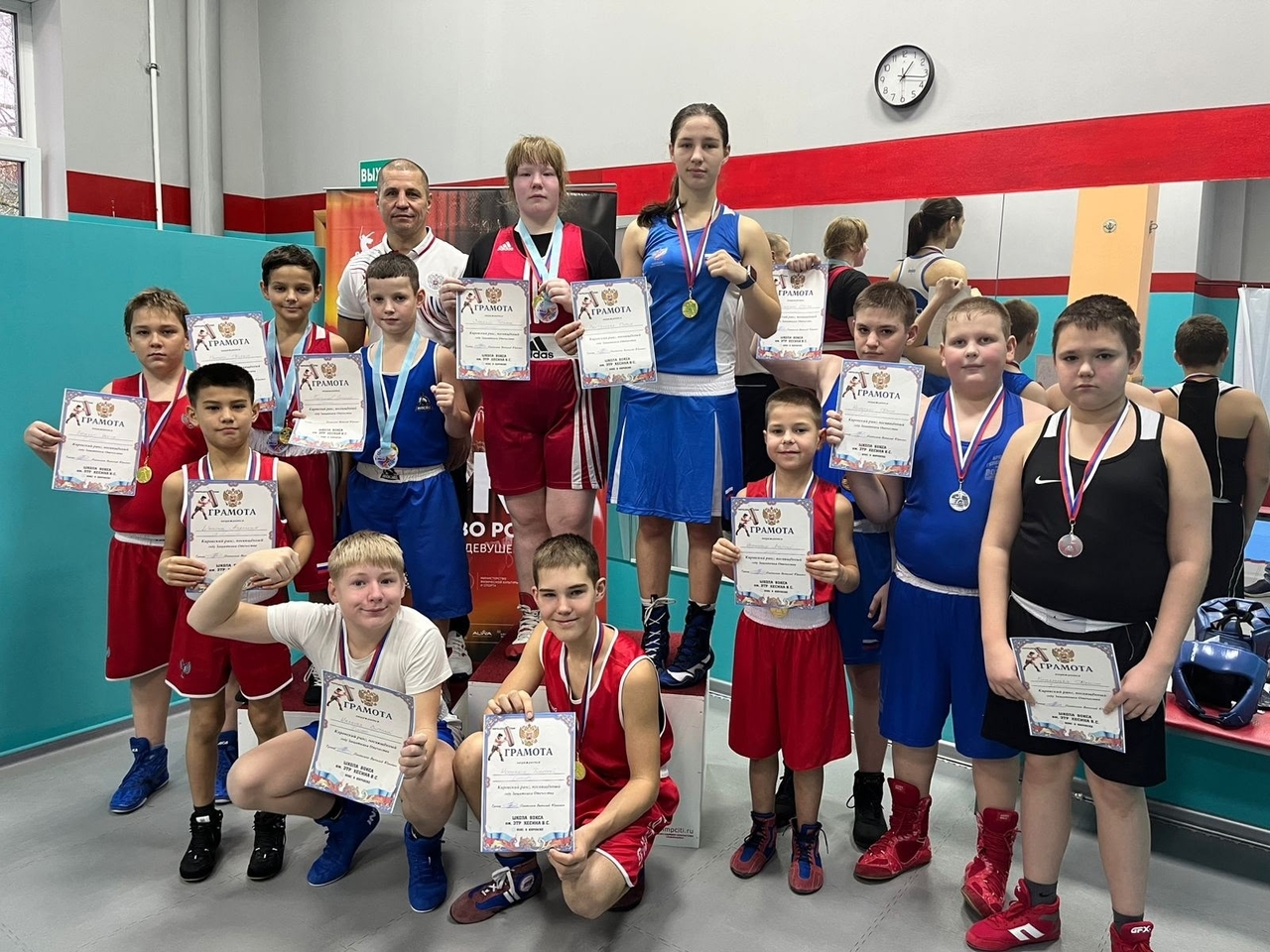 На ринге – будущие защитники 