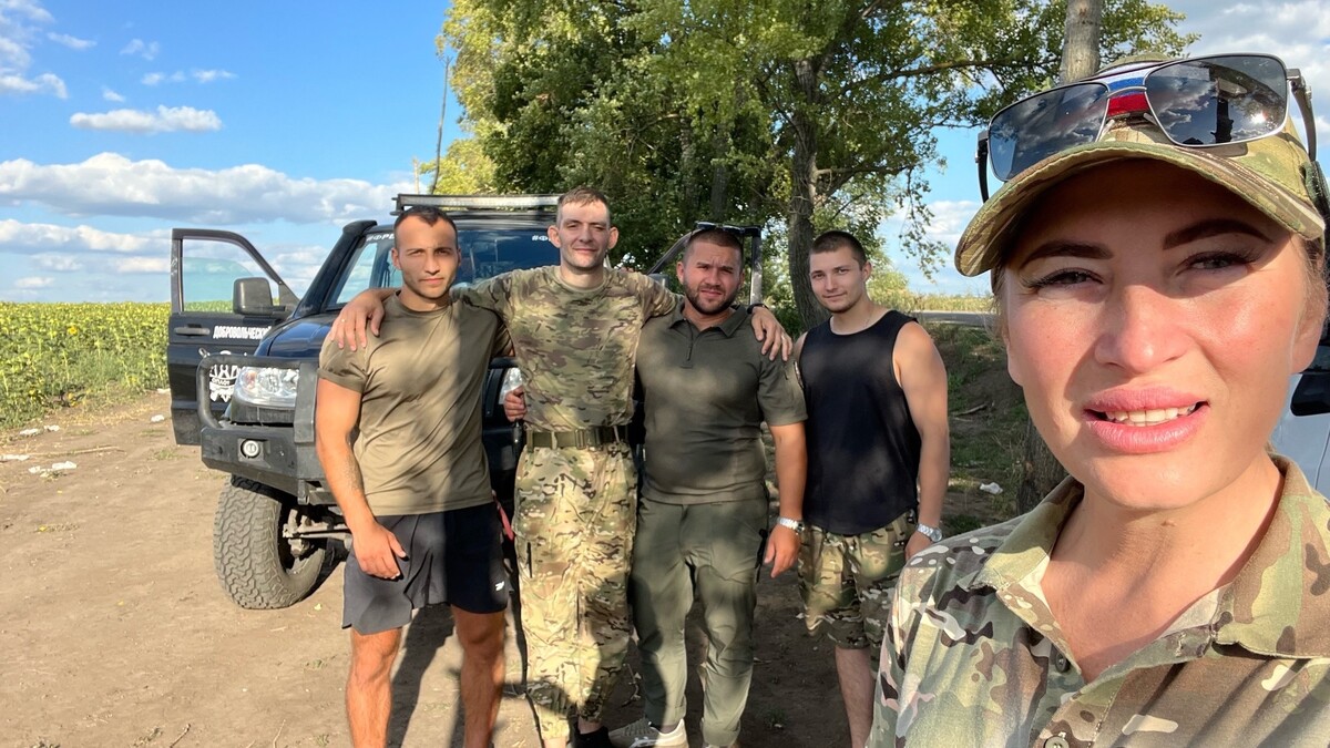 Ленинградских добровольцев прилёты не пугают, а только раззадоривают!