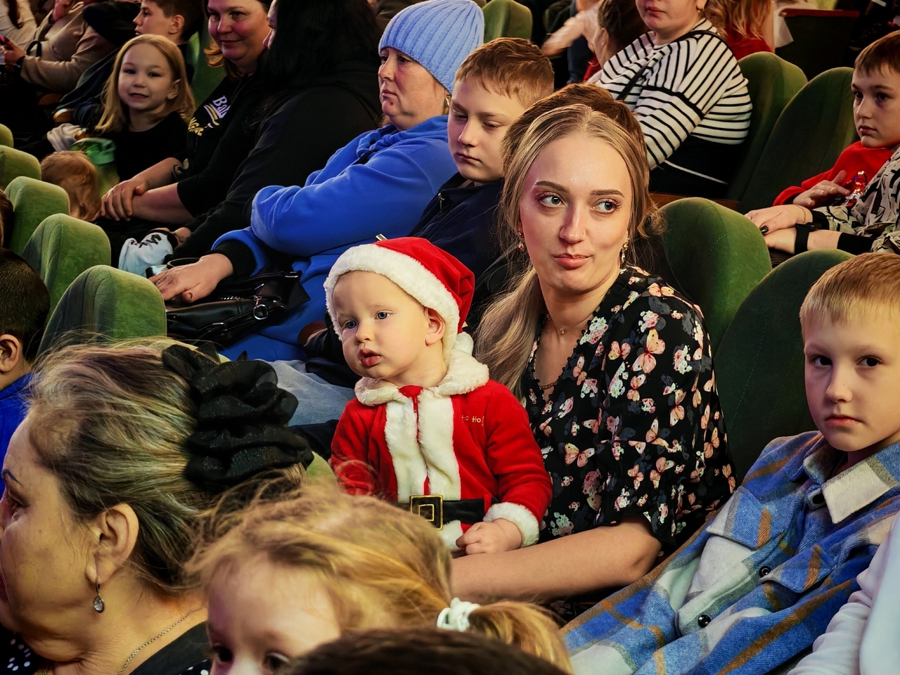 Новогодняя ёлка для детей участников СВО 