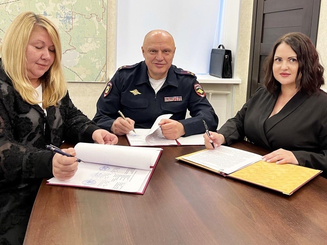 В Шлиссельбургской школе № 1 откроется кадетский класс правоохранительной направленности В Шлиссельбургской школе № 1 откроется кадетский класс правоохранительной направленности