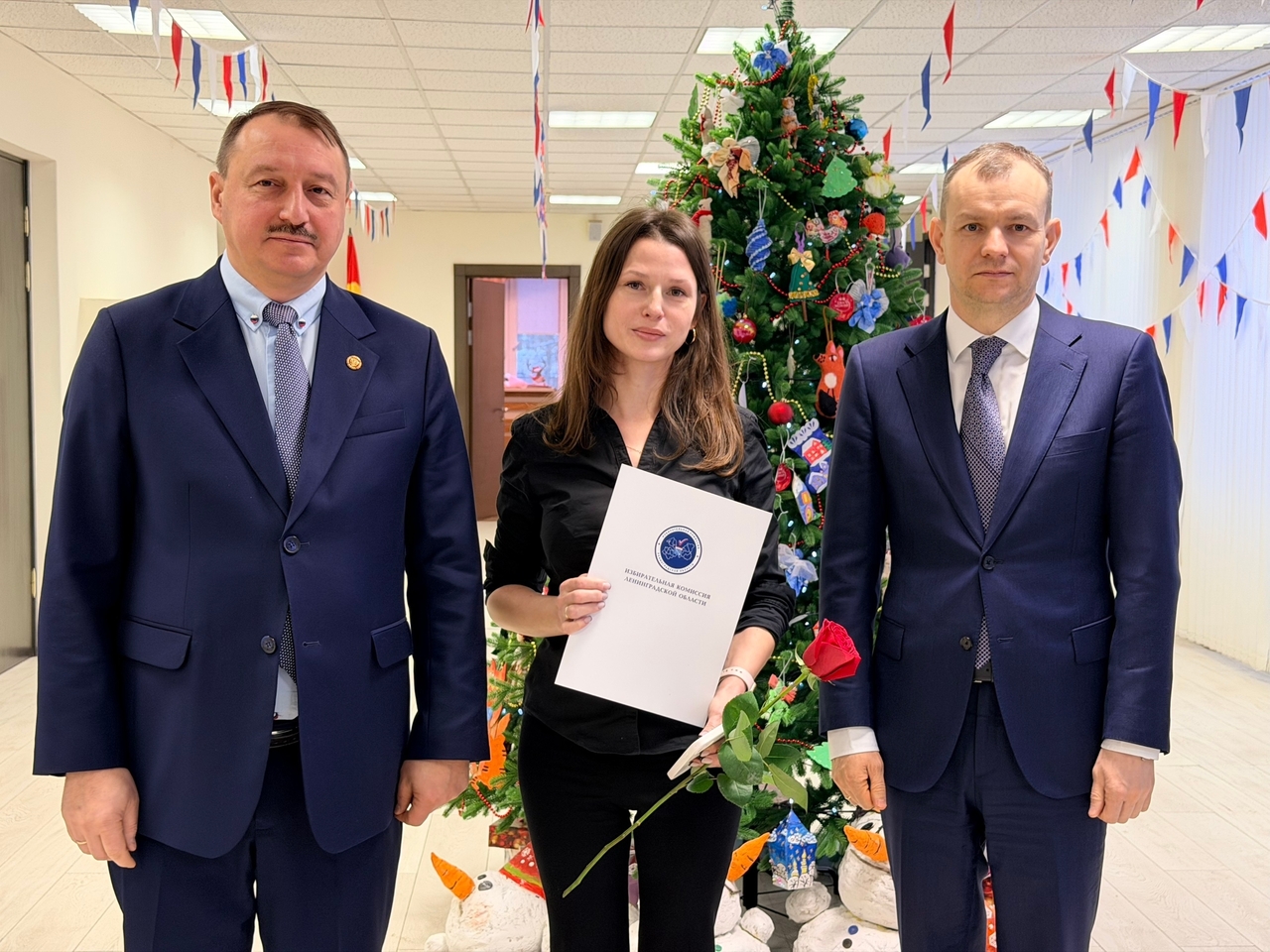 В районе отметили членов избирательных комиссий 