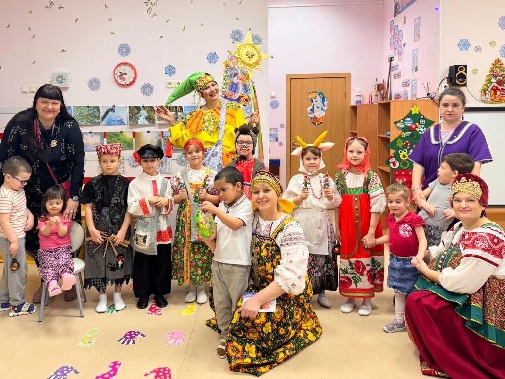 «Коляда-Коляда, отворяй ворота!» 