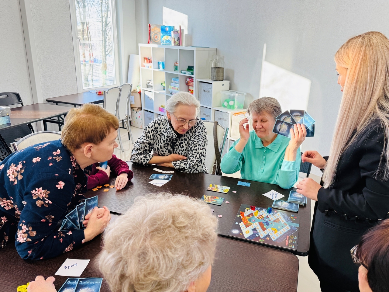 В отрадненском клубе «Нужные люди 60+» открыли игротеку 