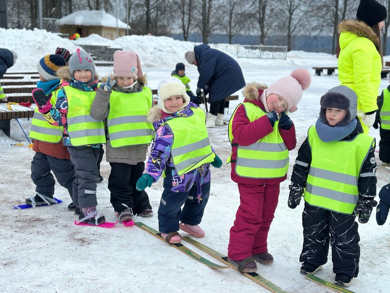 Юные ГТОшки встают на лыжи Юные ГТОшки встают на лыжи