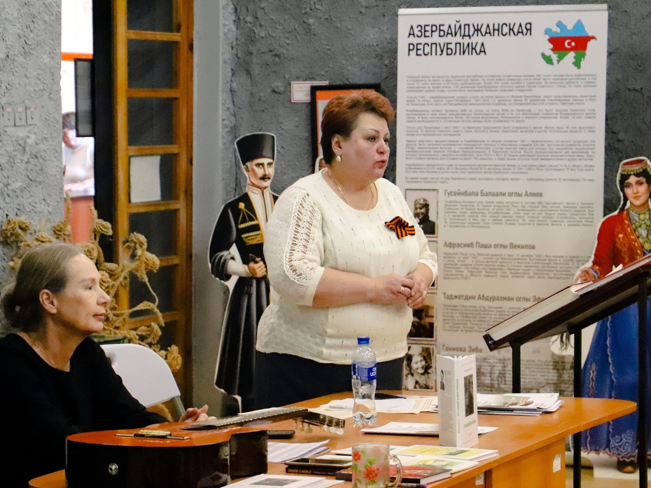 И лишь Ленинграда сдать нельзя! И лишь Ленинграда сдать нельзя!