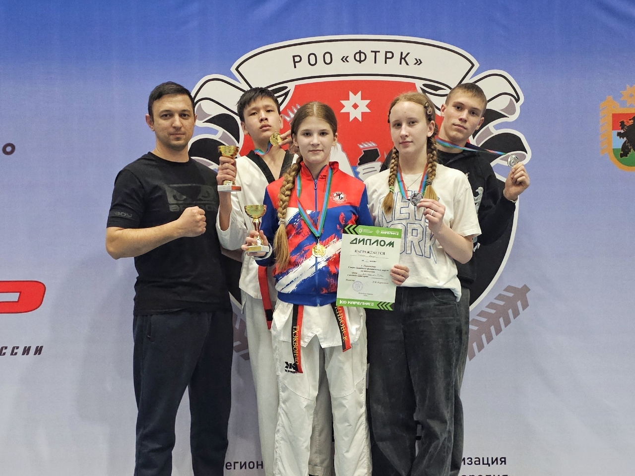 Тхэквондисты Ленобласти одержали победу на Первенстве СЗФО 