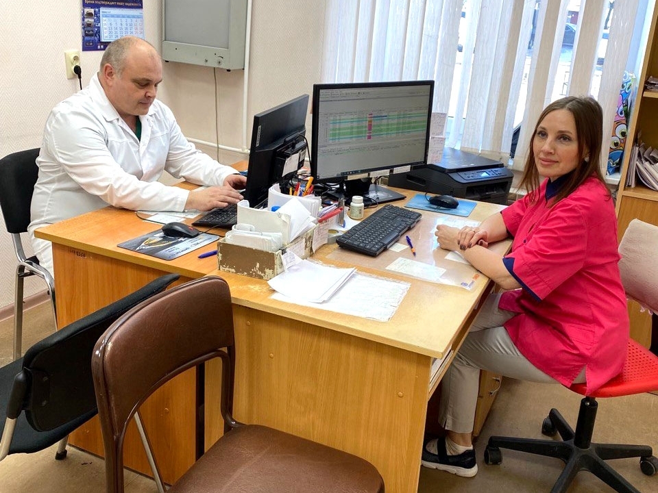 «Наши ангелы-хранители» (пронзительное письмо поэта Светланы Коневой медикам Кировской КМБ)