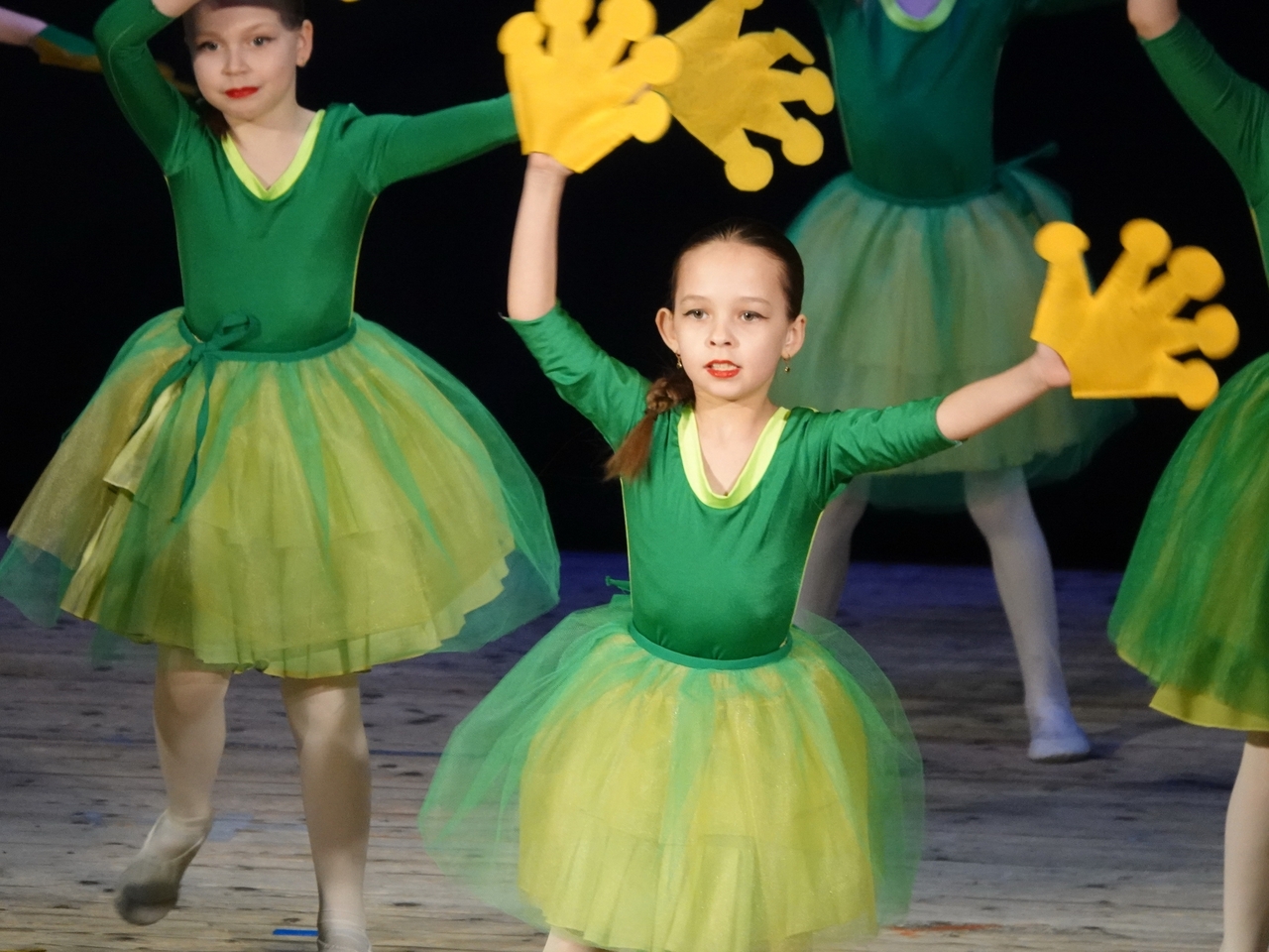 «Танцует молодость»: хореографический конкурс объединил коллективы района «Танцует молодость»: хореографический конкурс объединил коллективы района