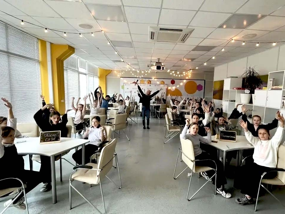 «Кванториум» провёл для школьников космическую экспедицию 