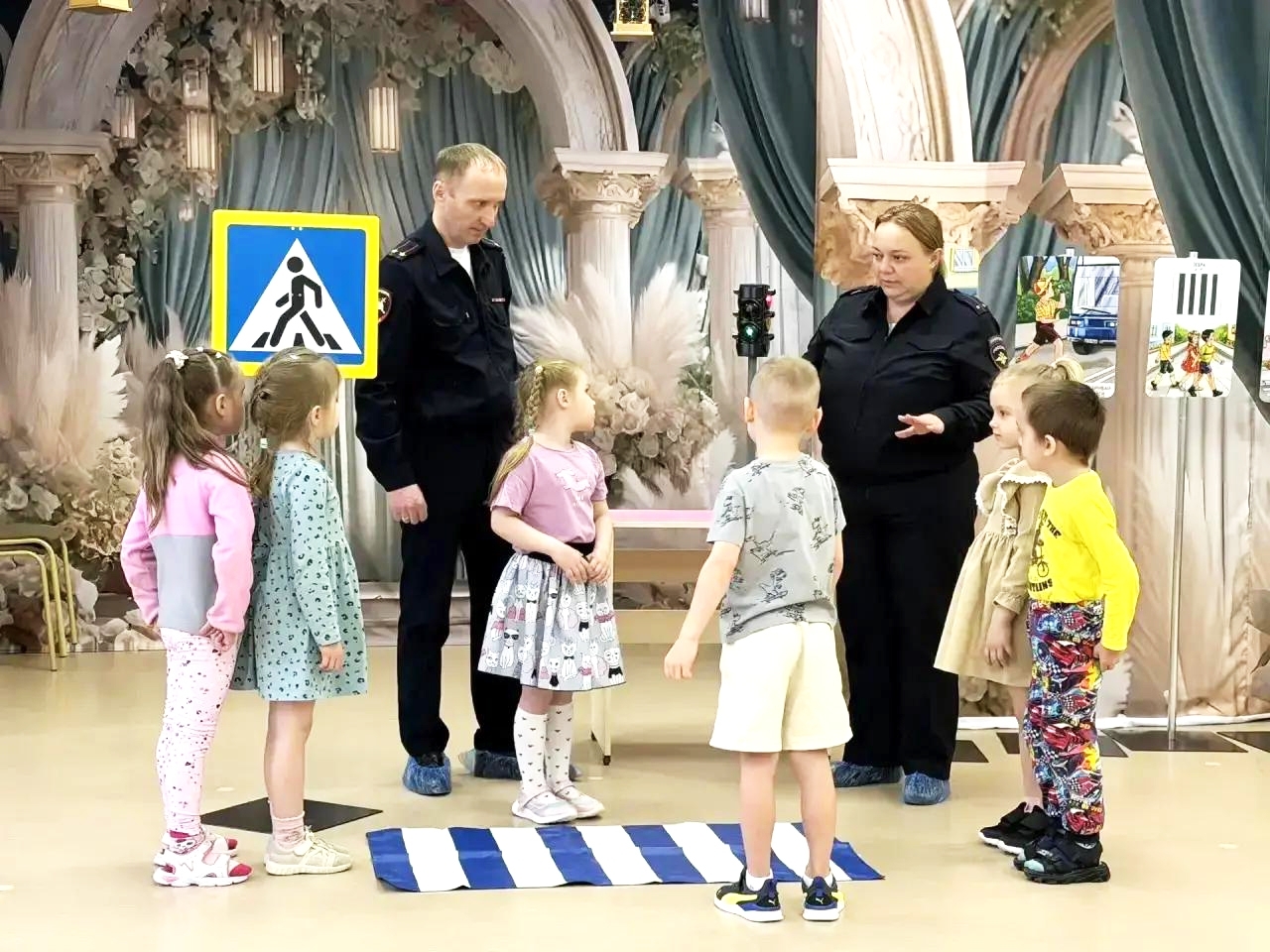 В Кировском районе стартовала акция «Ребёнок! Будь осторожней!» 
