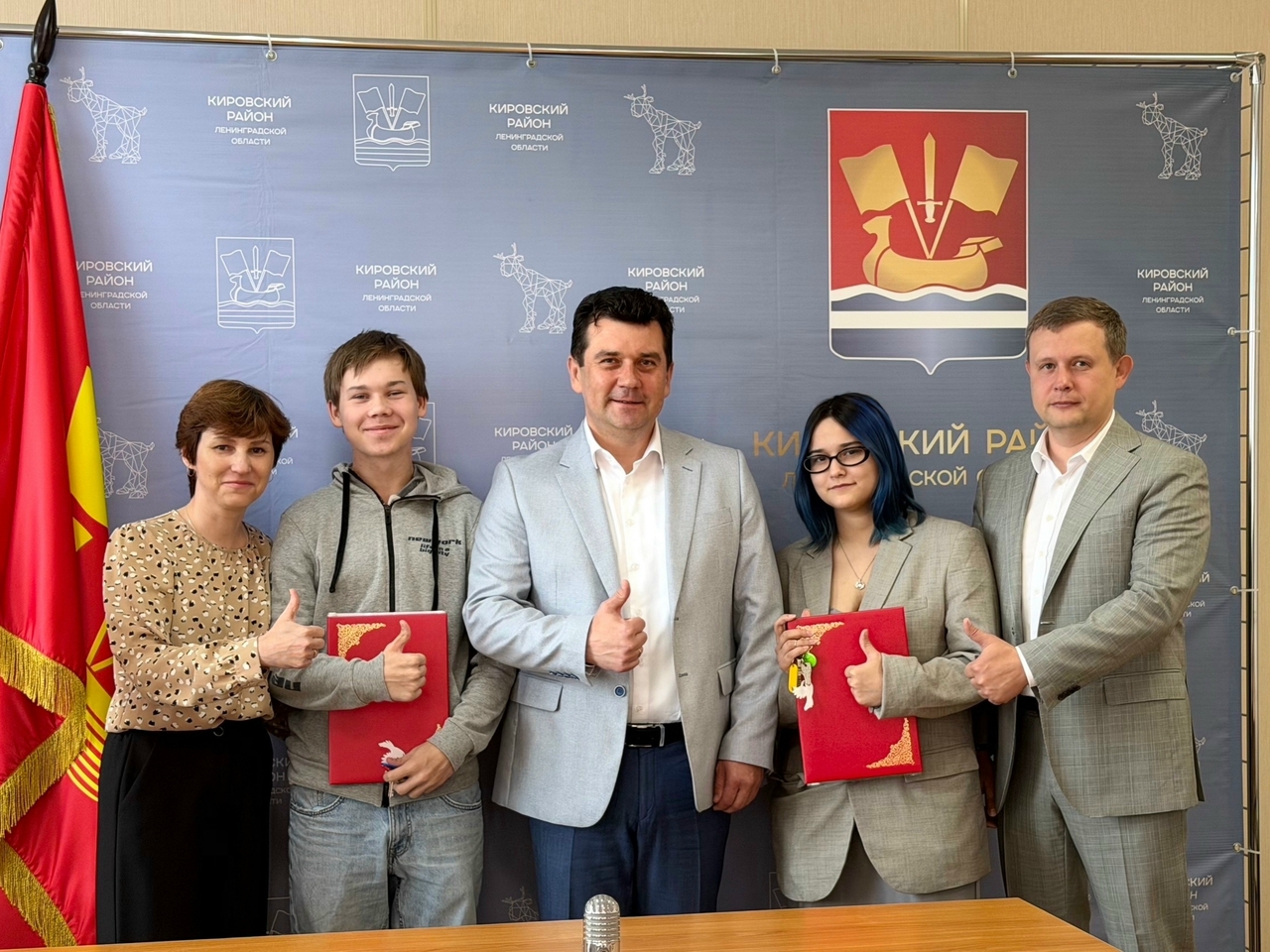 Во взрослую жизнь — с новым жильём! 