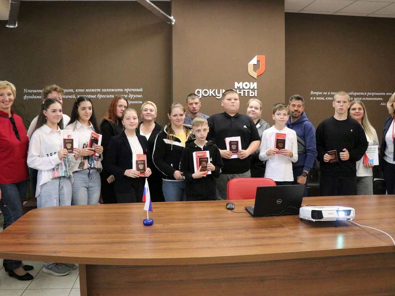 С началом взрослой жизни! С началом взрослой жизни!