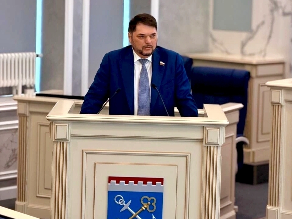 Дмитрий Василенко вновь избран сенатором от Ленобласти