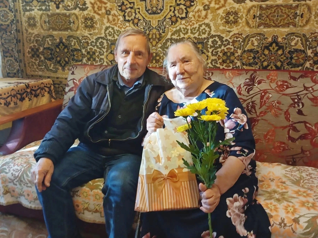 Кировчанку поздравили с 90-летием 
