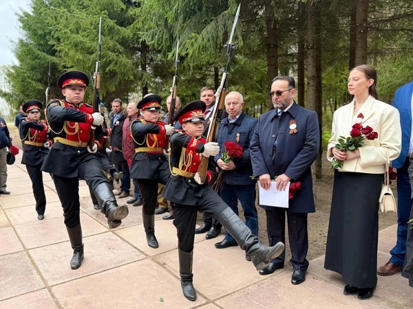 В память о героях ополченцах 