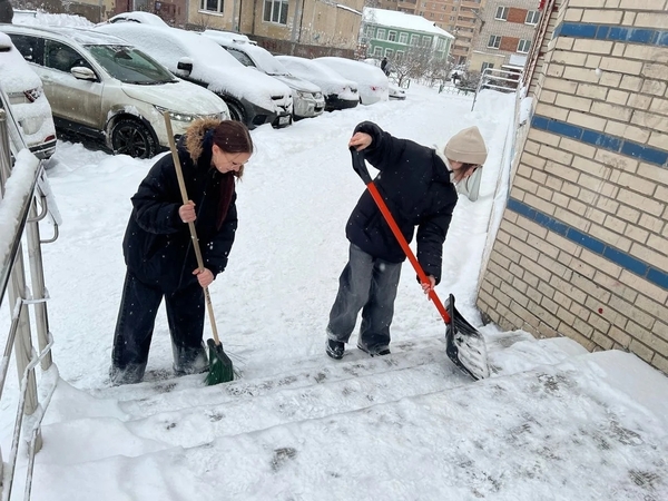 Волонтёры «Движения Первых» подарили каникулам добрый смысл 