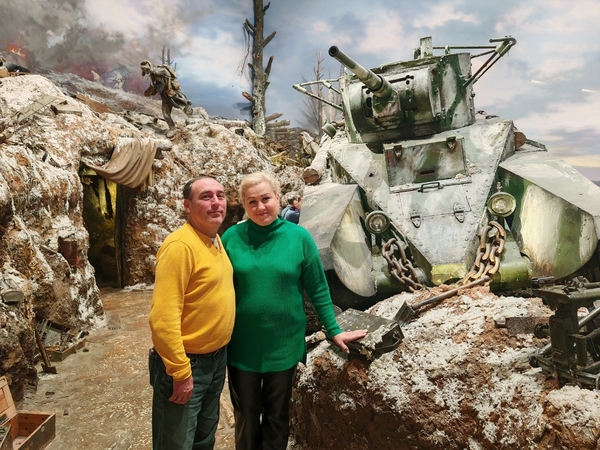 Внучка Героя «Невского пятачка» посетила Кировский район 