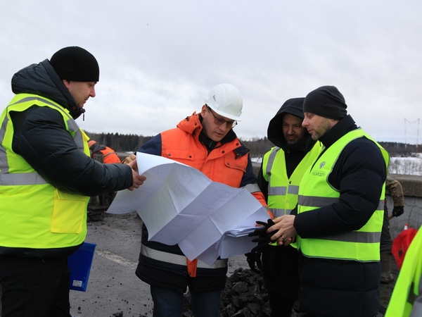 ФКУ Упрдор «Северо-Запад» проверило ход планово-предупредительных работ на Ладожском мосту 