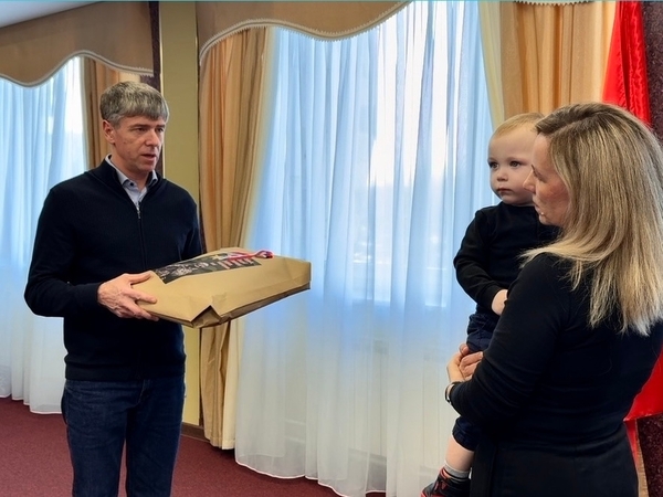 Передана адресная помощь бойцу СВО