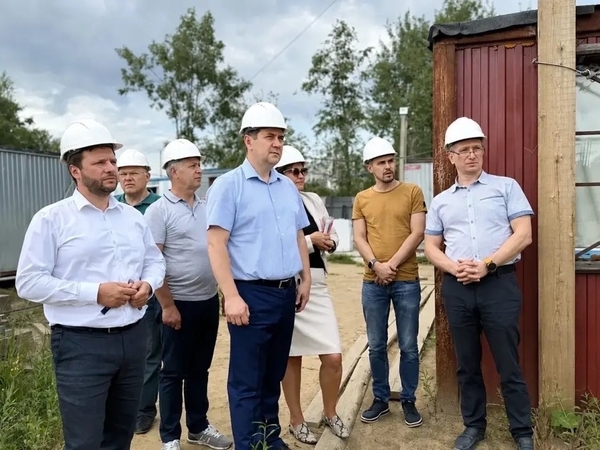 Лето — традиционная пора ремонтов, строительства и обновления социальных объектов 