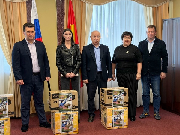 Вместе делаем важное дело — поддерживаем наших! Вместе делаем важное дело — поддерживаем наших!