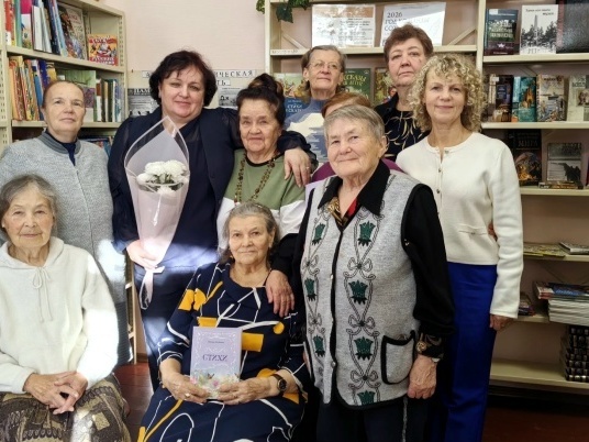 «В горенке у самовара»: встреча, которая согрела сердца «В горенке у самовара»: встреча, которая согрела сердца